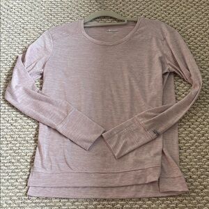 Columbia Women's Dusty Rose Heather Long Sleeve Crewneck Top